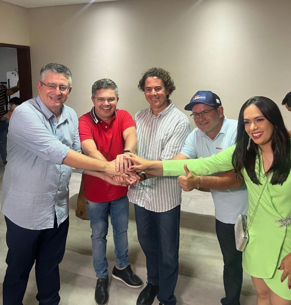 prefeita-do-congo-anuncia-filiacao-ao-mdb-de-veneziano-e-partido-soma-27-gestores-na-paraiba